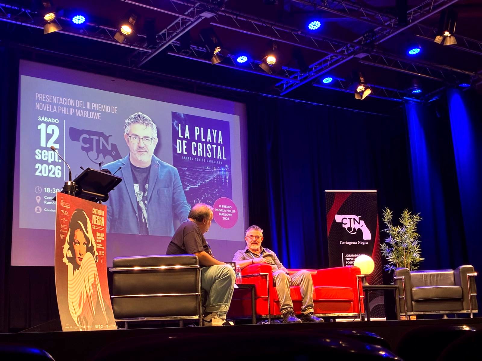 Presentación del III Premio de Novela Philip Marlowe en el escenario